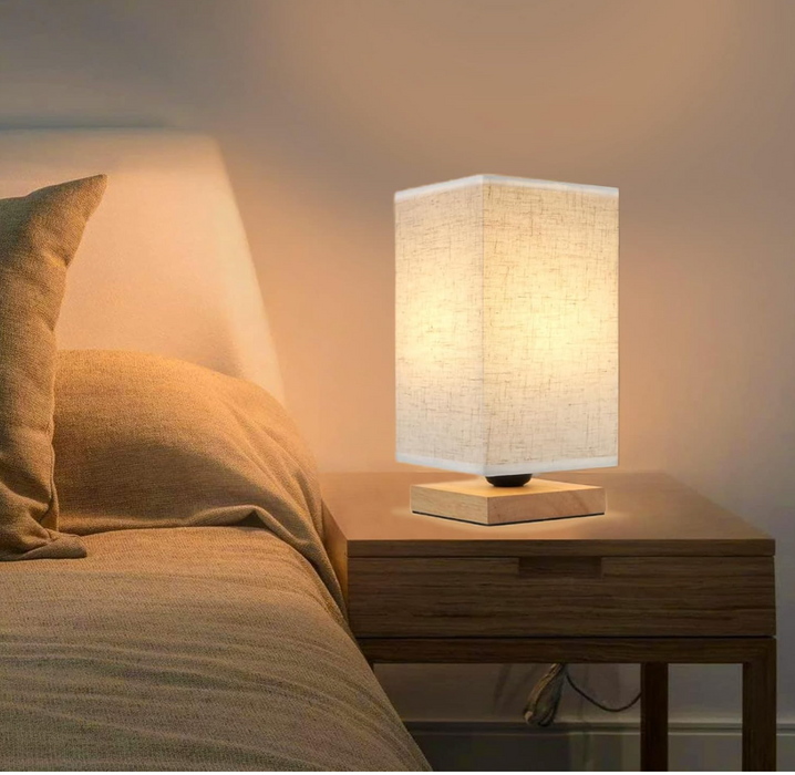 Vintage Chinese Style Lamp - Wooden Desk Lamp with Retro Landscape Painting, Ideal for Room Decoration and Personality Lighting - Perfect Beside Lamp for Antique Enthusiasts