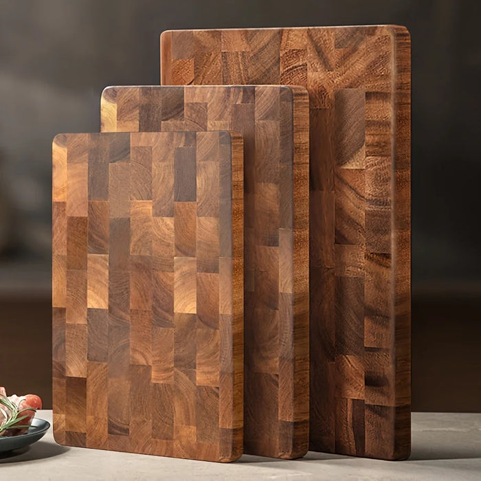 Large Wooden Chopping Board – Camellia Wood, Heavy‑Duty Grain (28 x 18 cm)